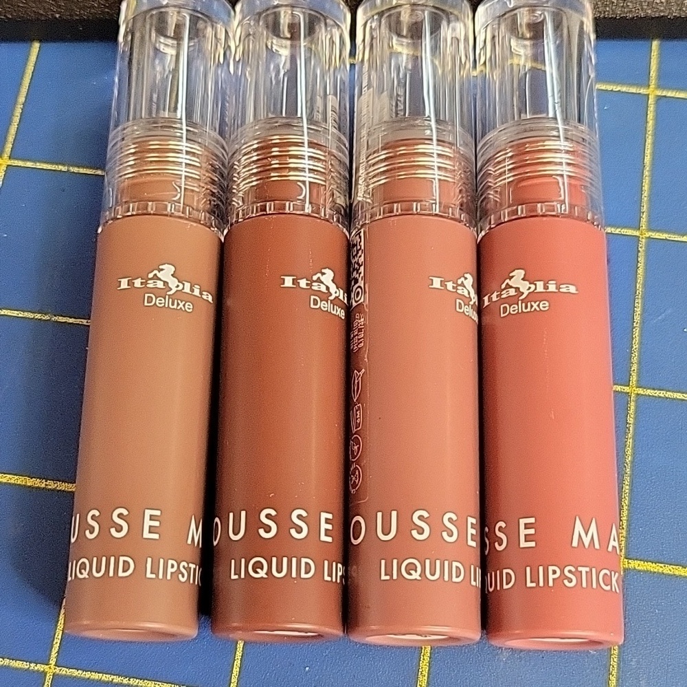 Italia Deluxe Mousse Matte Liquid Lipsticks Set of 4